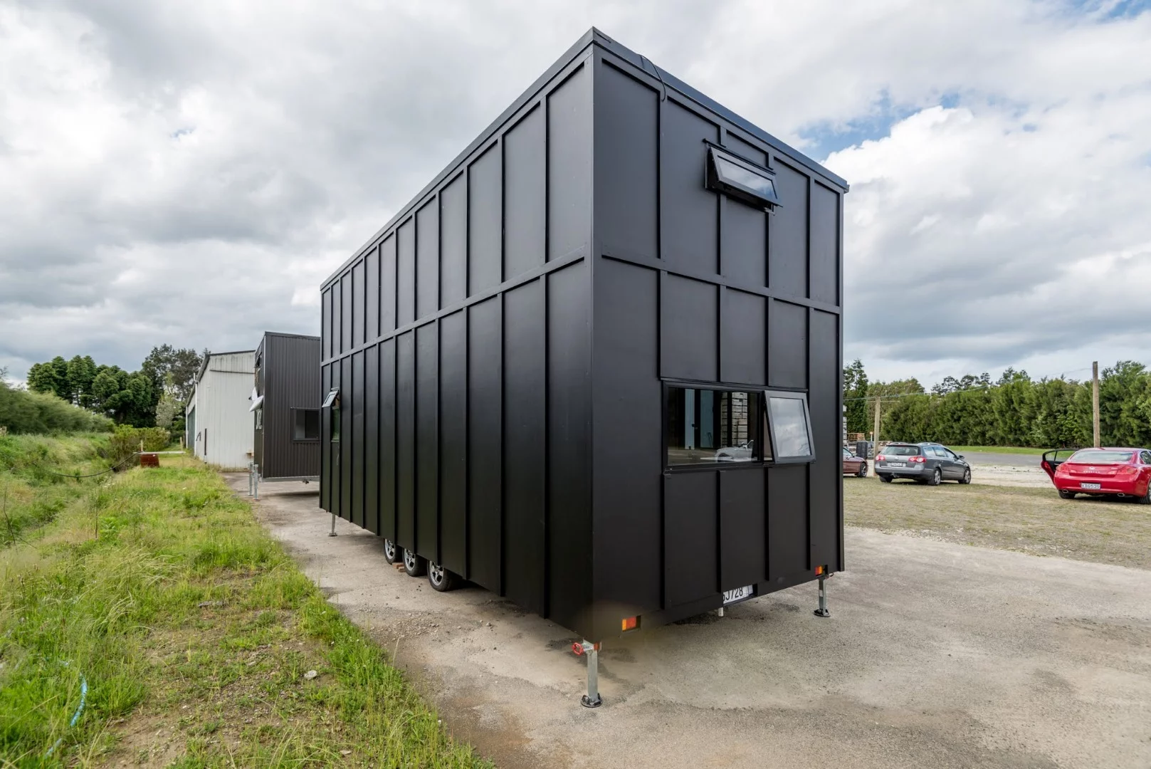 The Pohutukawa home measures 3meters (9.84 ft) wide, 7.5 meters (24.6 ft) long and 4.2 meters(13.78 ft) high