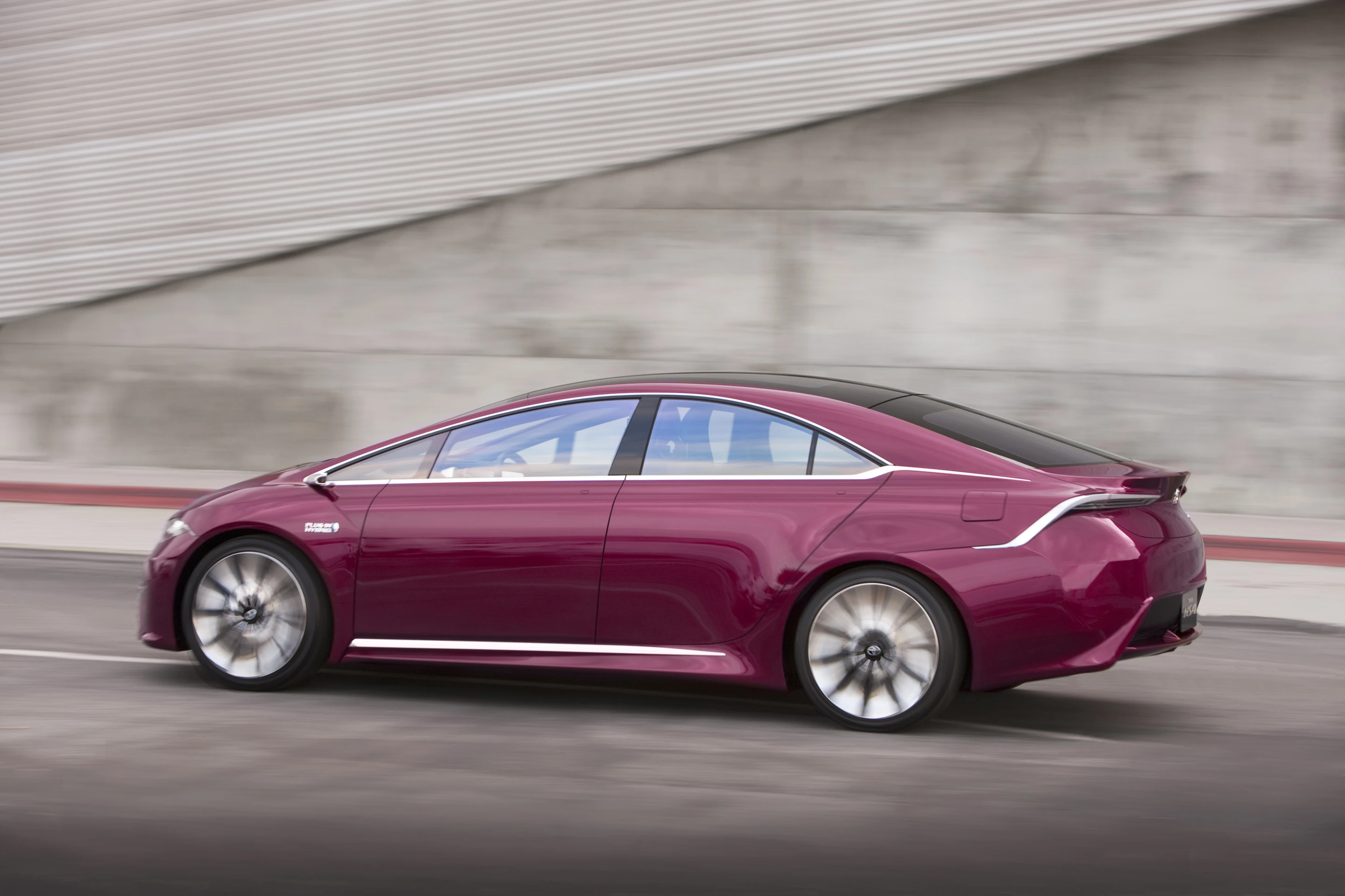 Toyota's NS4 advanced plug-in hybrid concept