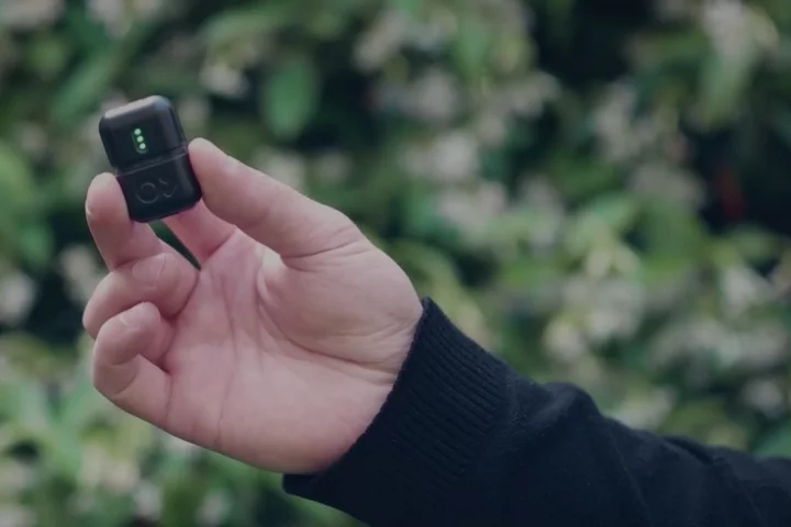 The Instamic audio recorder measures 1.5 x 1 x 0.5 in (38 x 25.4 x 12.7 mm) and will attach to pretty much anything