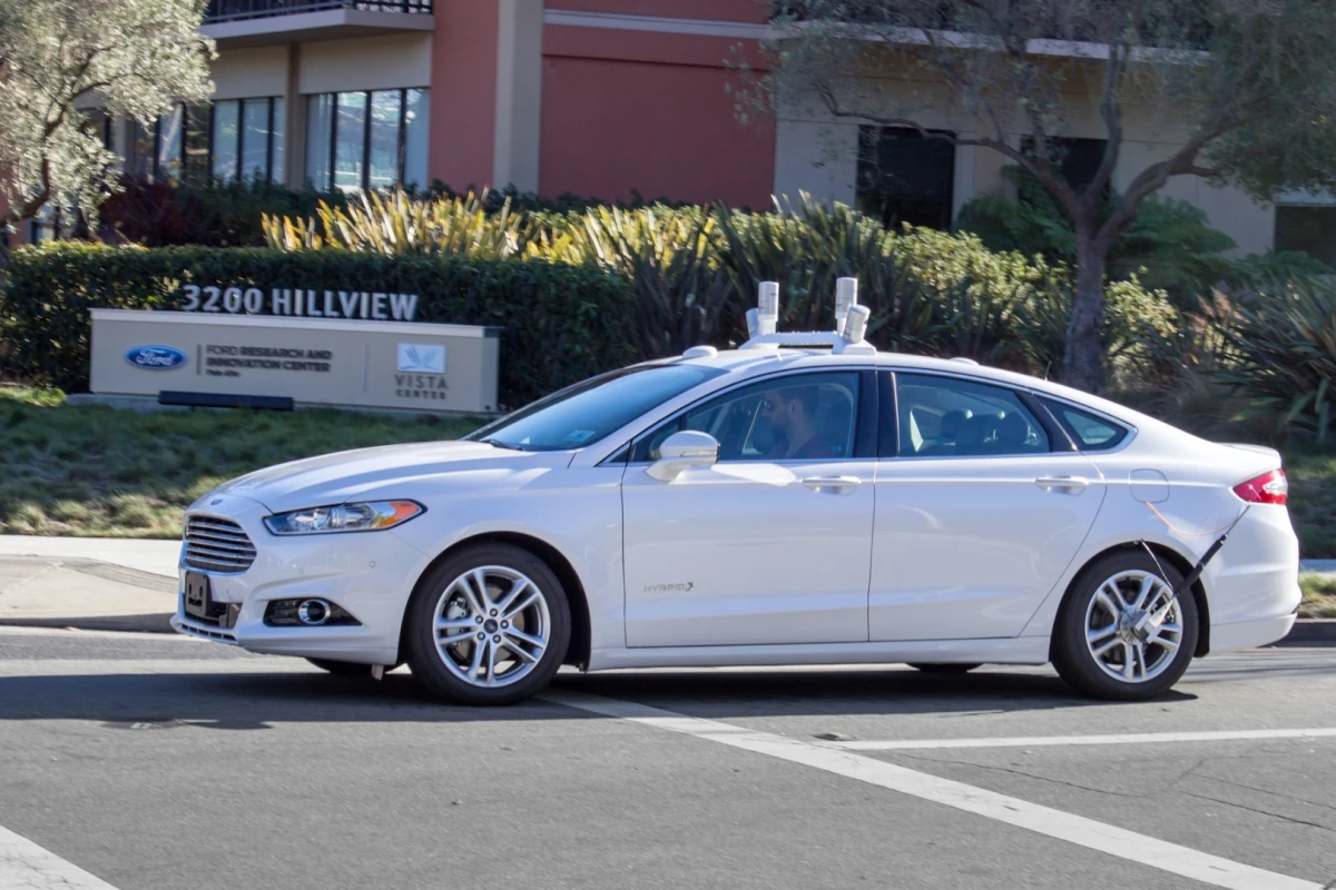 The testing will use fully autonomous Ford Fusion Hybrid sedans