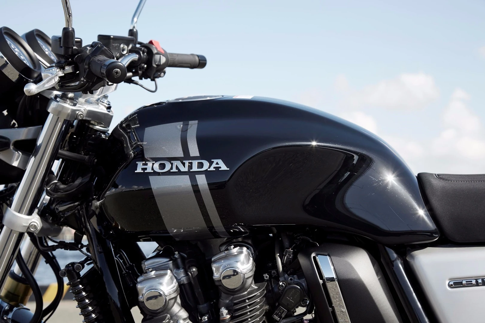 The striping on the fuel tank is exclusive to the 2017 Honda CB1100RS