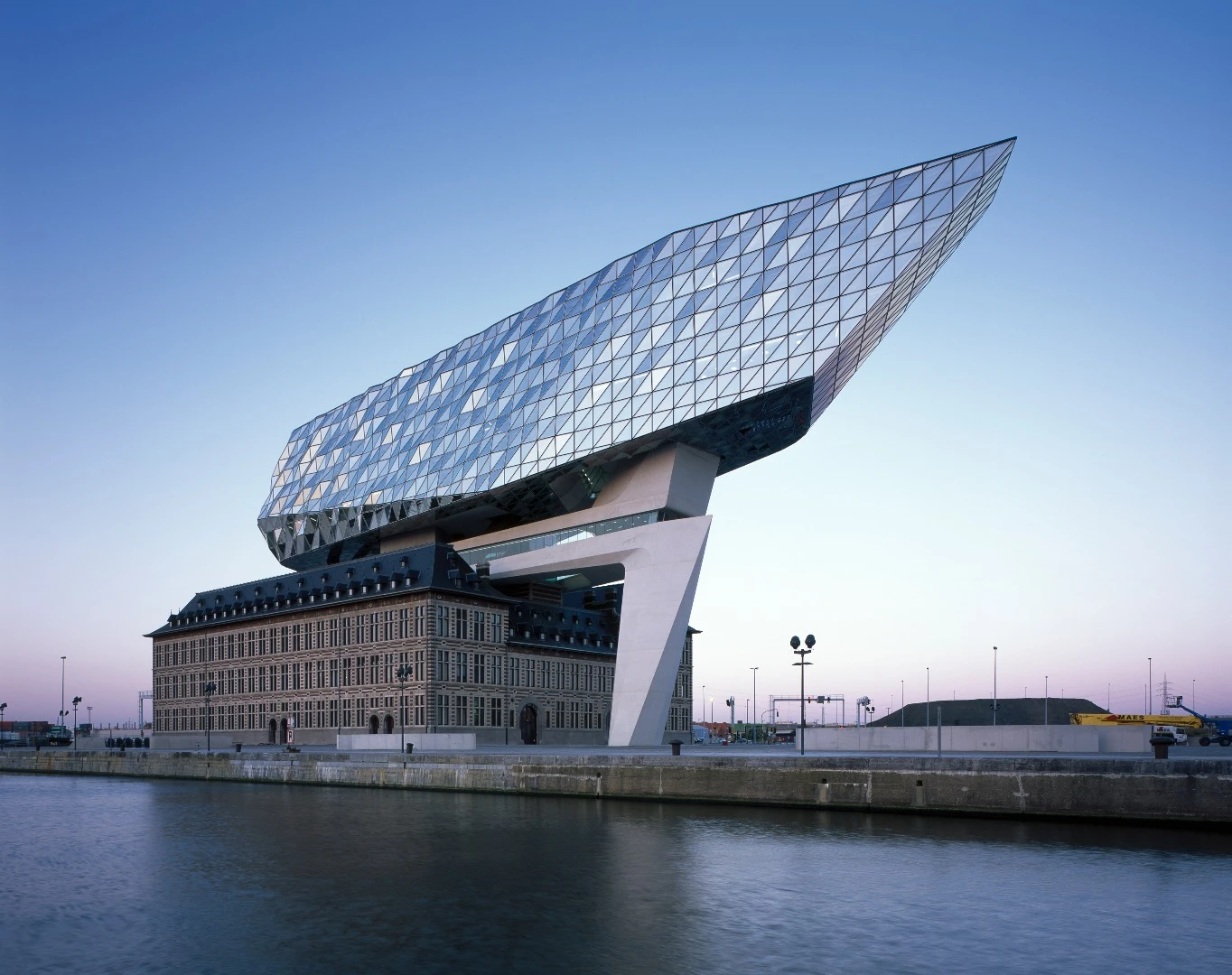 Antwerp is Europe’s second-largest shipping port, serving 15,000 sea trade ships and 60,000 inland barges each year