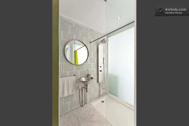 Container House bathroom