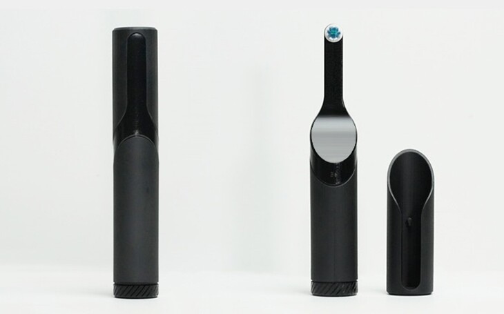 The team is running a Kickstarter campaign to get the Be toothbrush into production