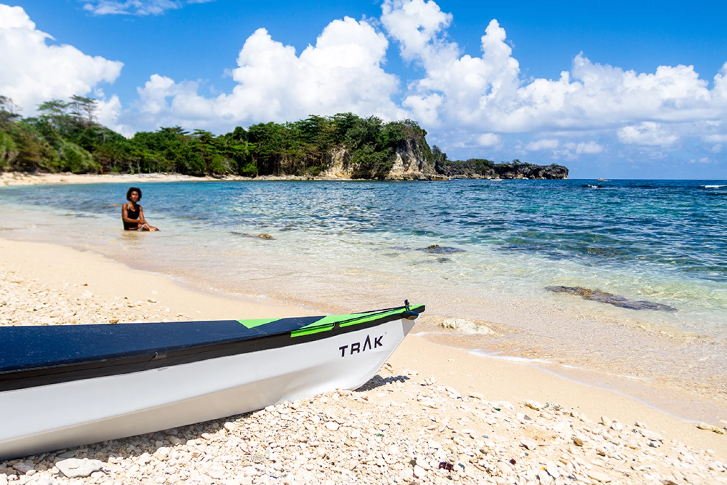Collapsible, carbon-framed kayak gets to the water by train, plane and ...