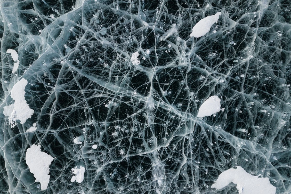 Extreme detail on a cracking frozen lake in Siberia