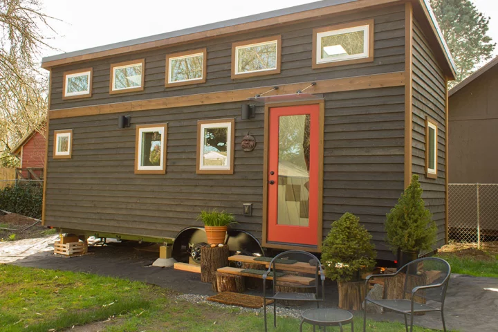 The Hikari Box home features 14 windows which are made with double pane glass to provide a high insulation value and lots of natural light