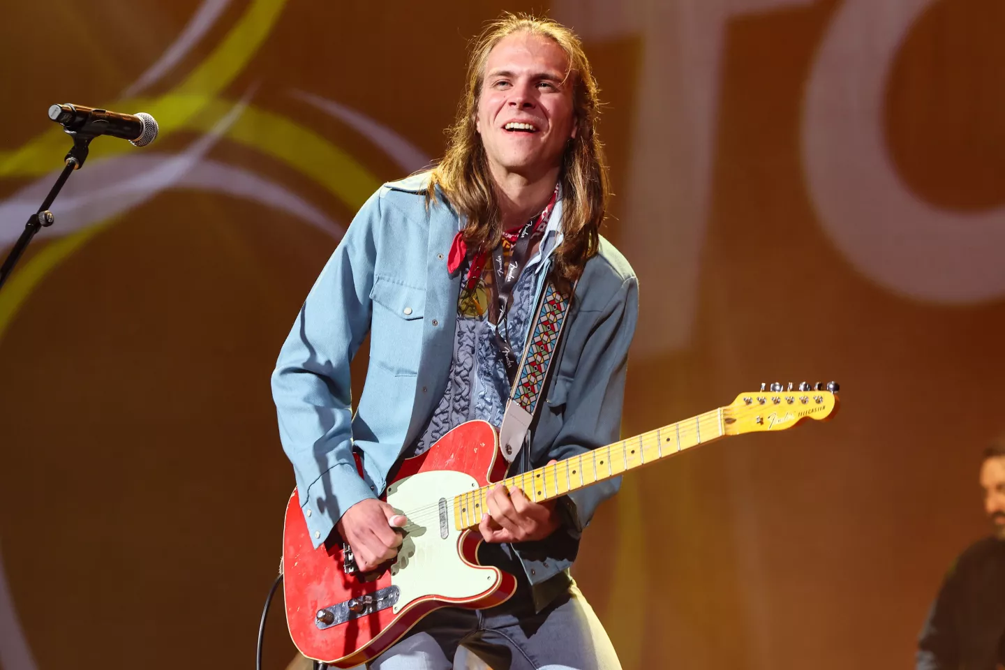 Luke McQueary playing to more than 2,000 at the Ryman Auditorium in Nashville