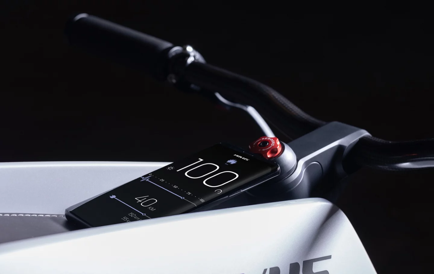 Phone-as-dash concept is executed nicely