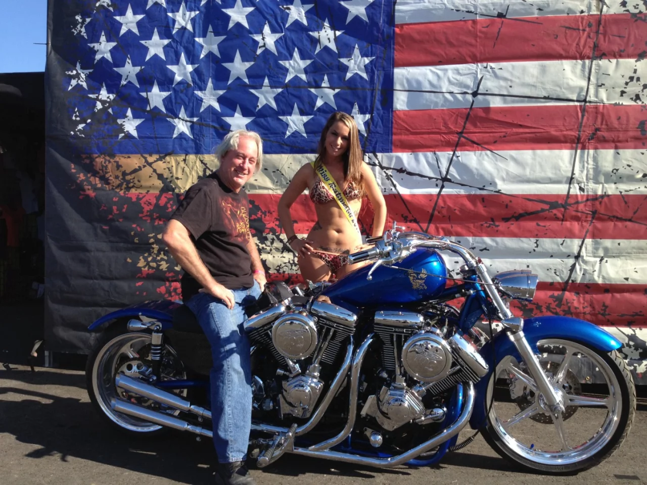 Tronson's a little hesitant to ride the 4-motor harley, because it's so heavy - but says it handles better the faster you go. At idle, it's nearly enough to shake your teeth out.