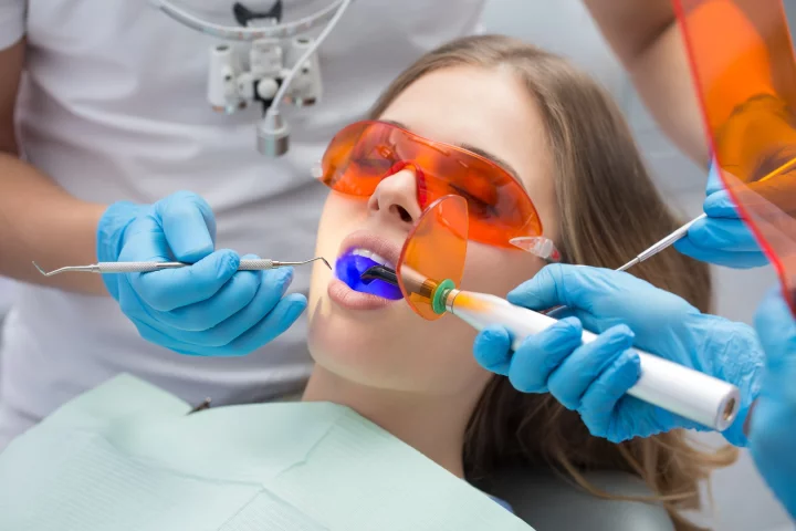 The treatment of recurrent cavities (aka secondary tooth decay) requires the removal and replacement of existing fillings