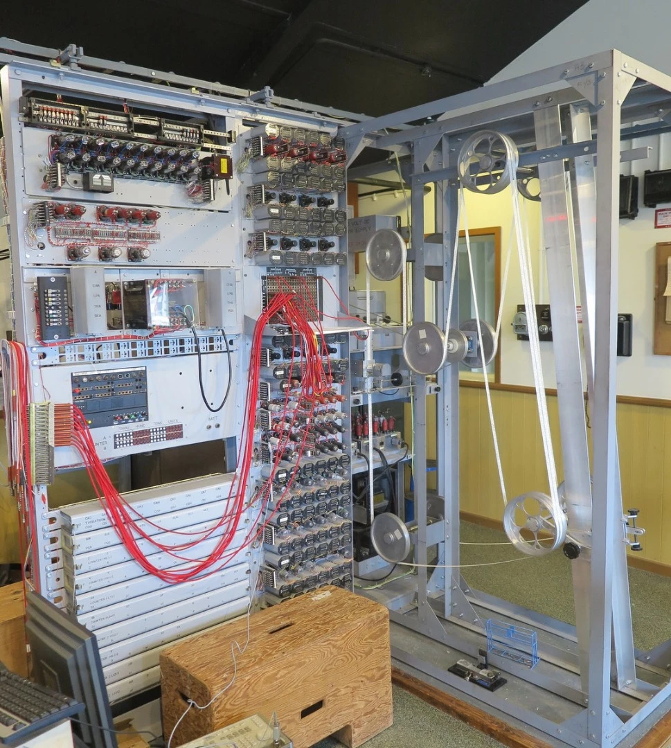 The reconstructed Heath Robinson machine
