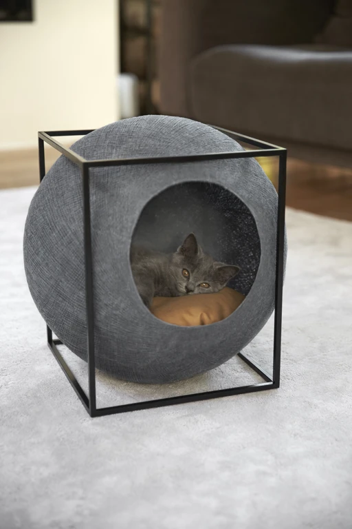 Paris-based purveyor of feline furniture Meyou offers plush furniture for discerning cats and their indulgent owners