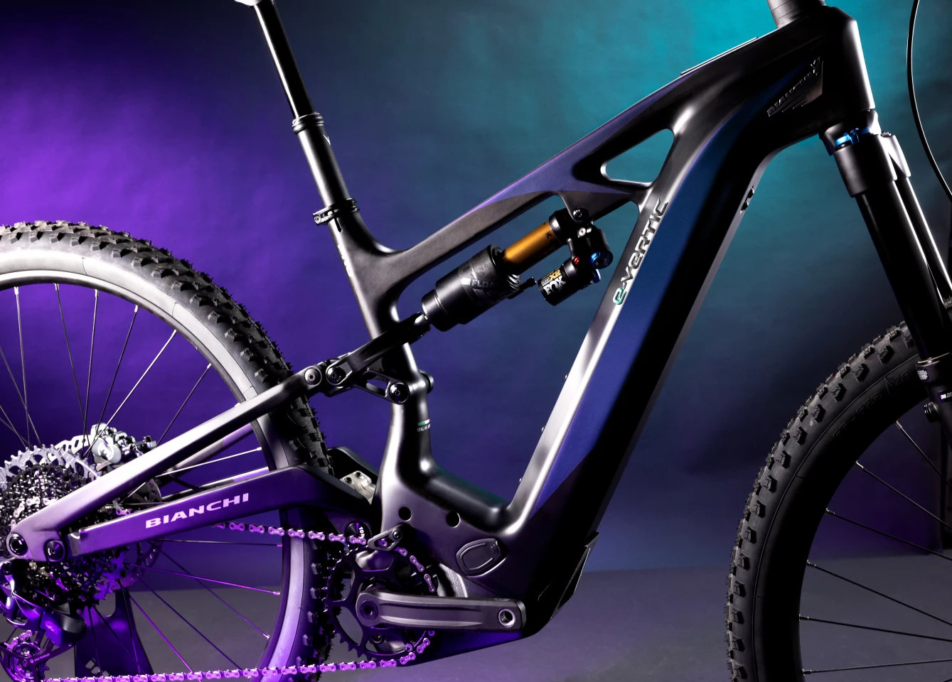 The FX-Type Pro features a carbon frame, full suspension, Bosch Performance Line CX pedal assist with the help of a 750-Wh Powertube battery, and a 12-speed SRAM mechanical gearset