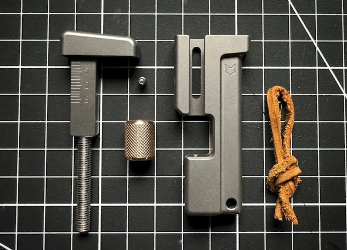 Atom Wrench components