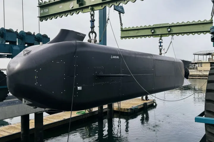 Lockheed Ai Sub Lockheed Martin Lamprey: Latching Autonomous Sub Drone