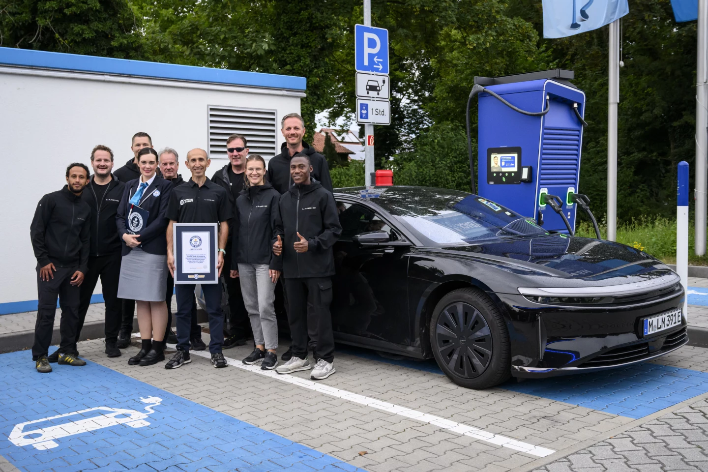 The Lucid Air Grand Touring conducted a record-breaking journey of 1,205 kilometers (~749 miles) between St. Moritz, Switzerland and Munich, Germany