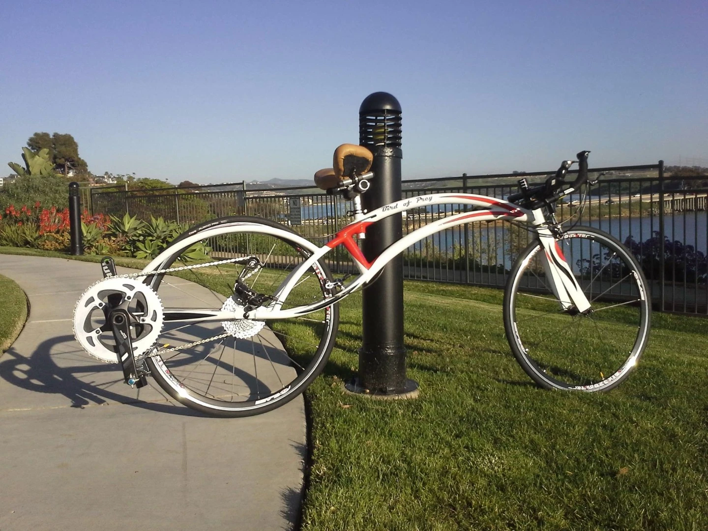 No much in the way of specs are currently available, other than that the Bird of Prey has an aluminum frame ... and a price tag of $8,500