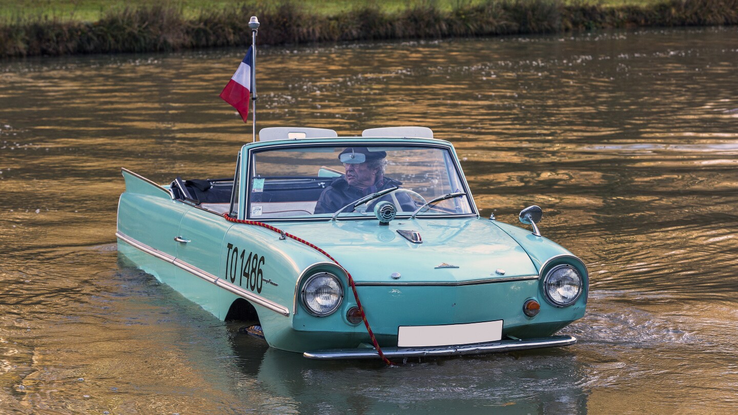The Amphicar was until recently, the only non-military amphibious vehicle ever to go into mass production and it enjoyed quite some success in its day. Curiously, the eccentric nature of the Amphicar makes it a celebrity magnet with owners including former American Presidents Lyndon Bain "LBJ" Johnson (pictured) and Jimmy Carter, film director George Lucas, actor/singer Madonna, actor Dan Ackroyd, country singer Alan Jackson and spoon-bender (the hard way) Uri Geller. The Amphicar has also starred in a Pepsi "Come Alive" TV commercial, The Simpsons TV show, music video clips for Madonna ("Burning Up") and Alan Jackson ("As She's Walking Away"), and numbers dozens of movie credits including a role alongside Peter Sellers in "Inspector Clouseau". They sold new for between US$2800 and $3300 between 1962 and 1967, and in 2011, one of the highly-prized German amphibious cars sold for $123,400. This one wasn't bid to a third of that amount.