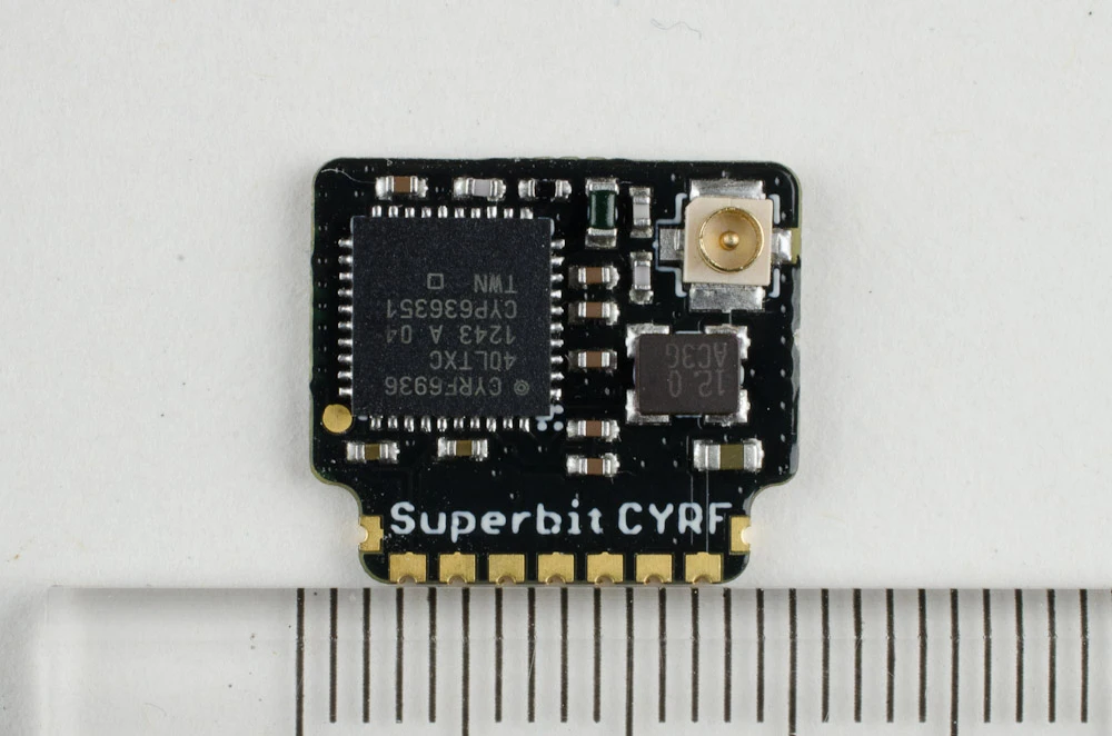 A DSM2/DSMX transmitter can be bound to the datalink/radio receiver on the autopilot