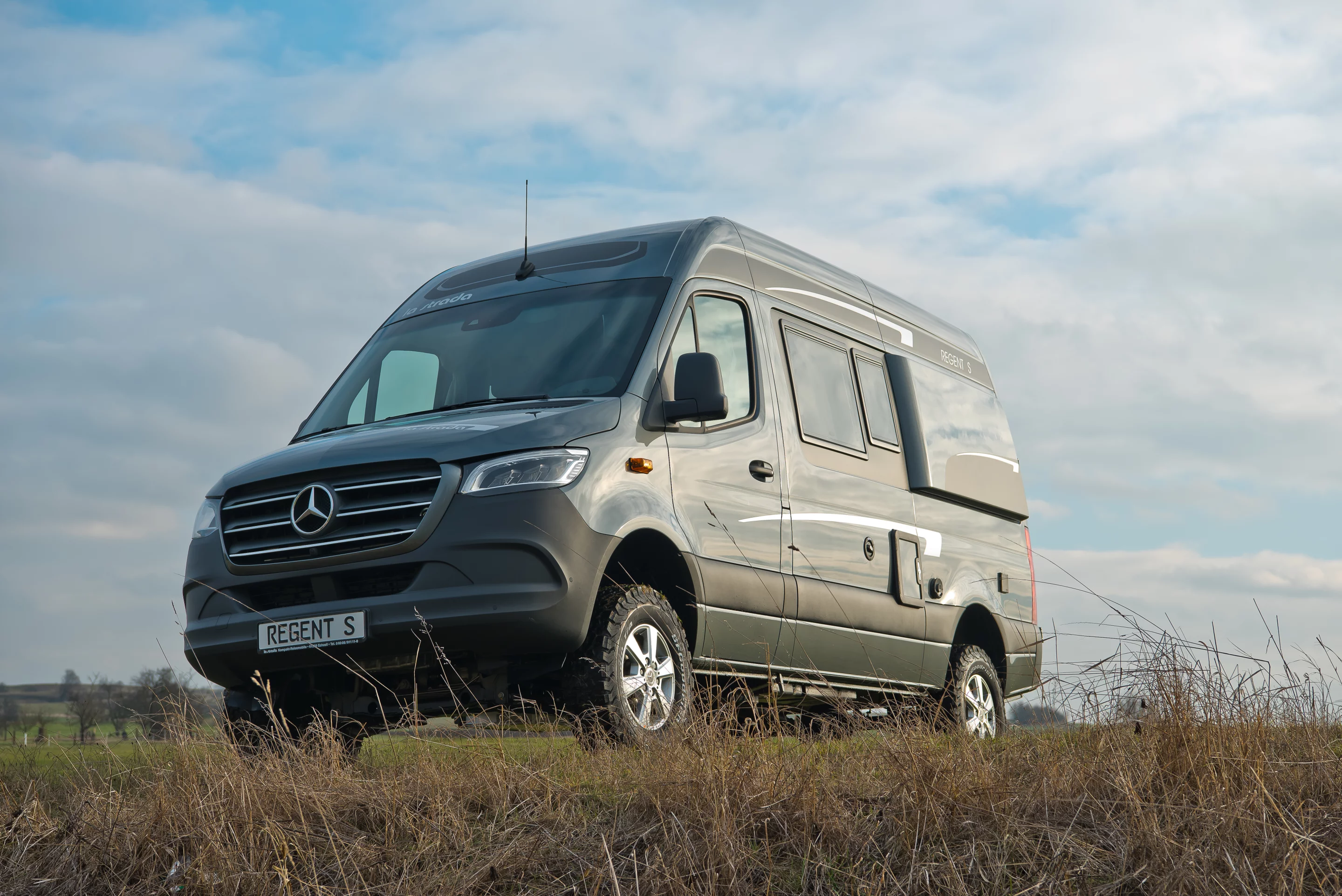 The La Strada Regent S 4x4 comes standard with a 161-hp CDI engine, a 188-hp CDI is available