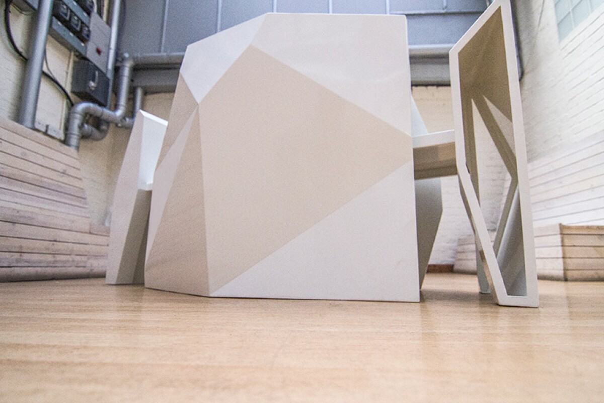 ACute geometric table and chairs by andViceVersa