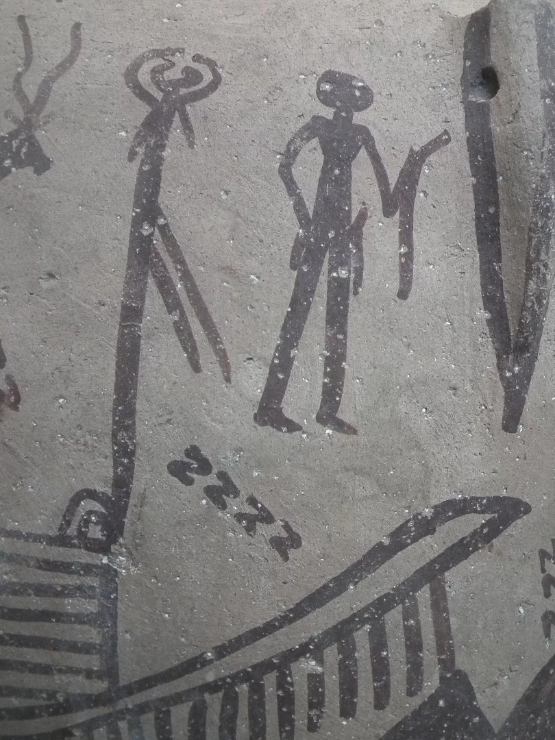 The tattoos on the female mummy resembled several motifs seen on pottery from the same period