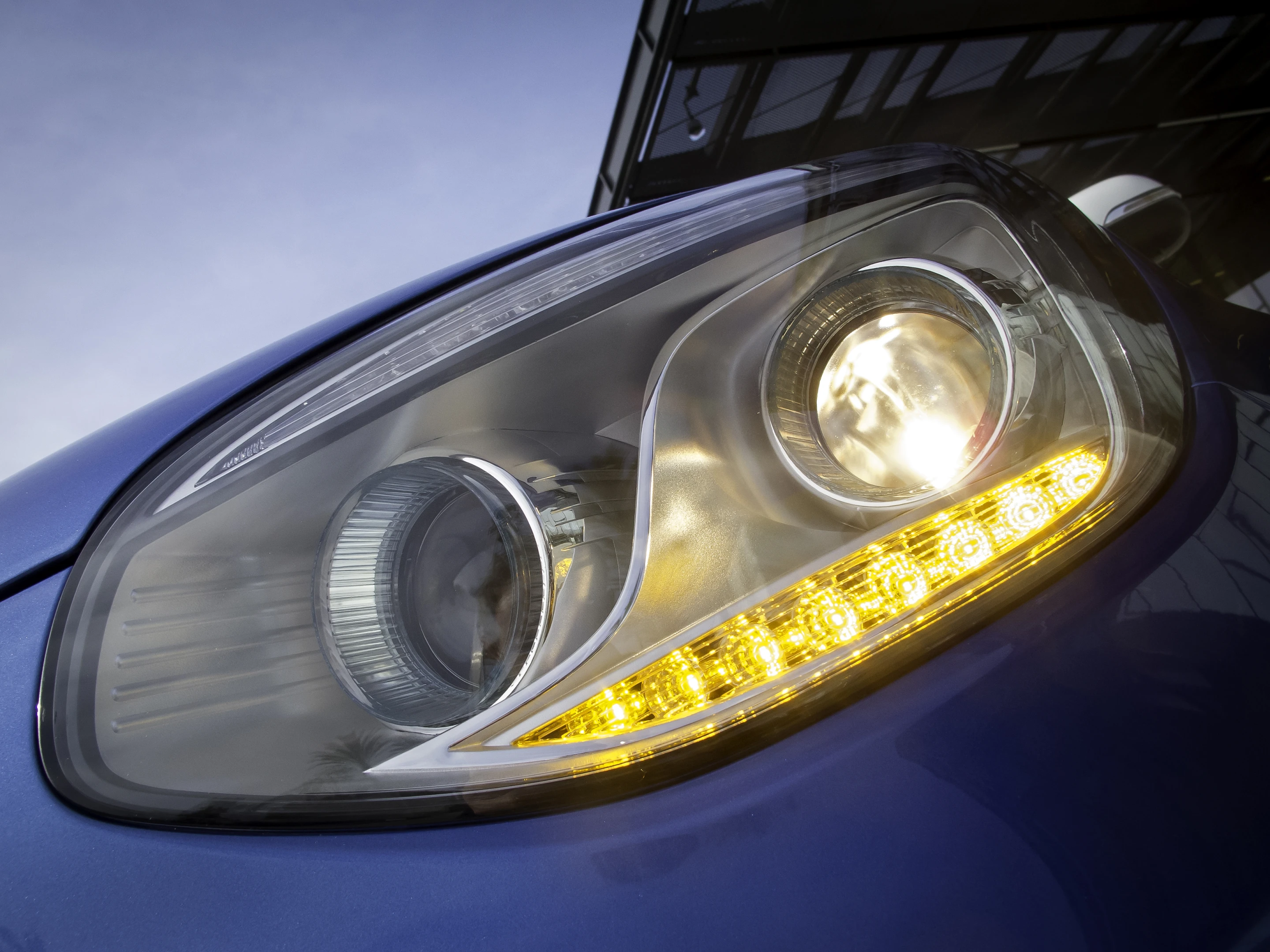 Headlights of the Kia Soul EV