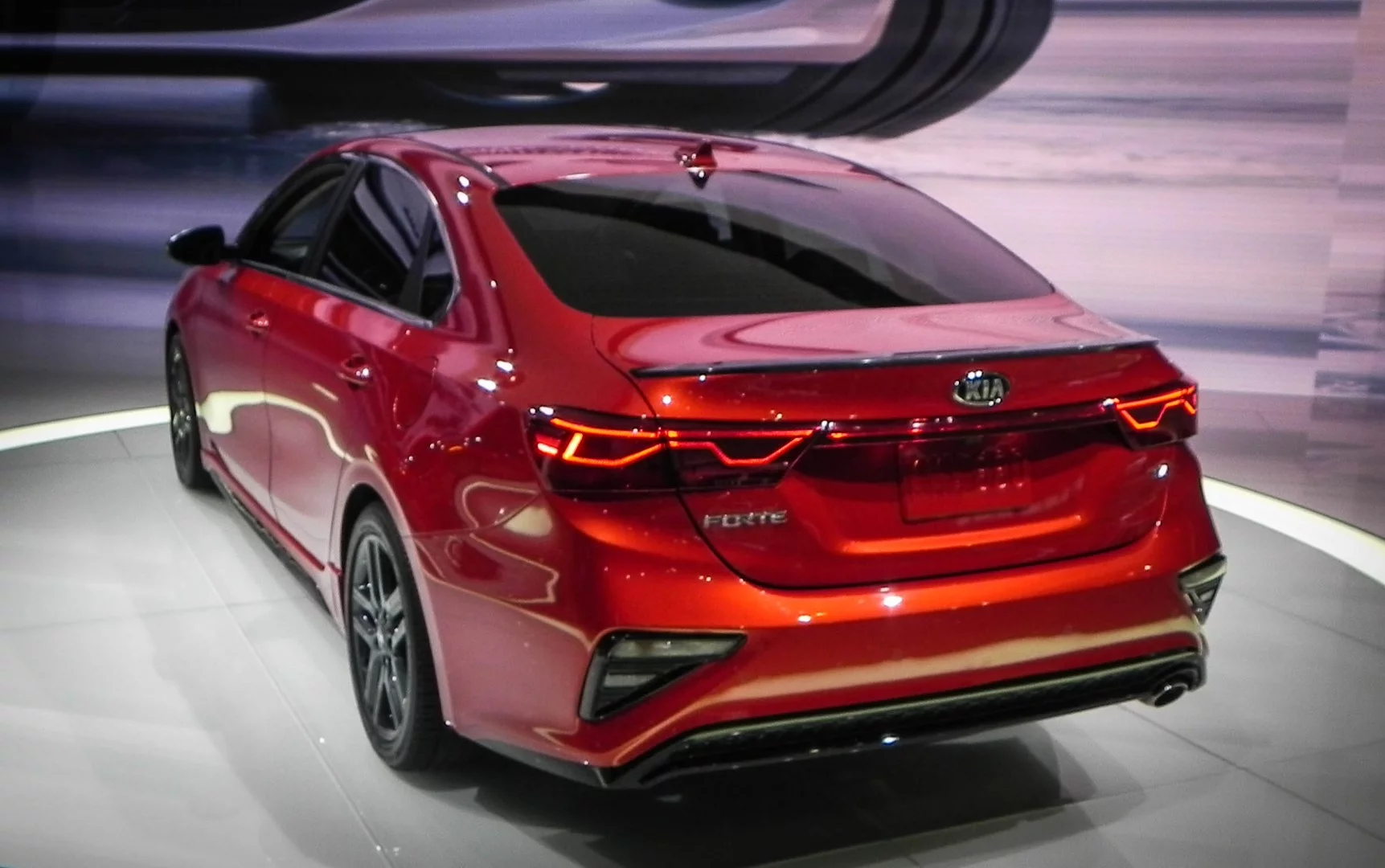 The Kia Forte EX Launch Edition features beautiful lines, a great paint job, and a fast-paced look