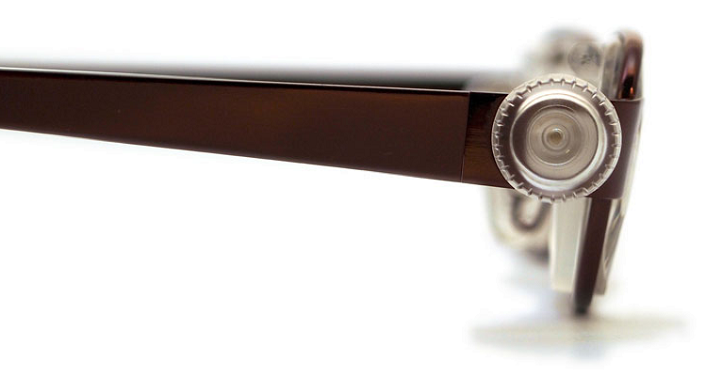 Eyejusters selfadjustable glasses designed for the developing world