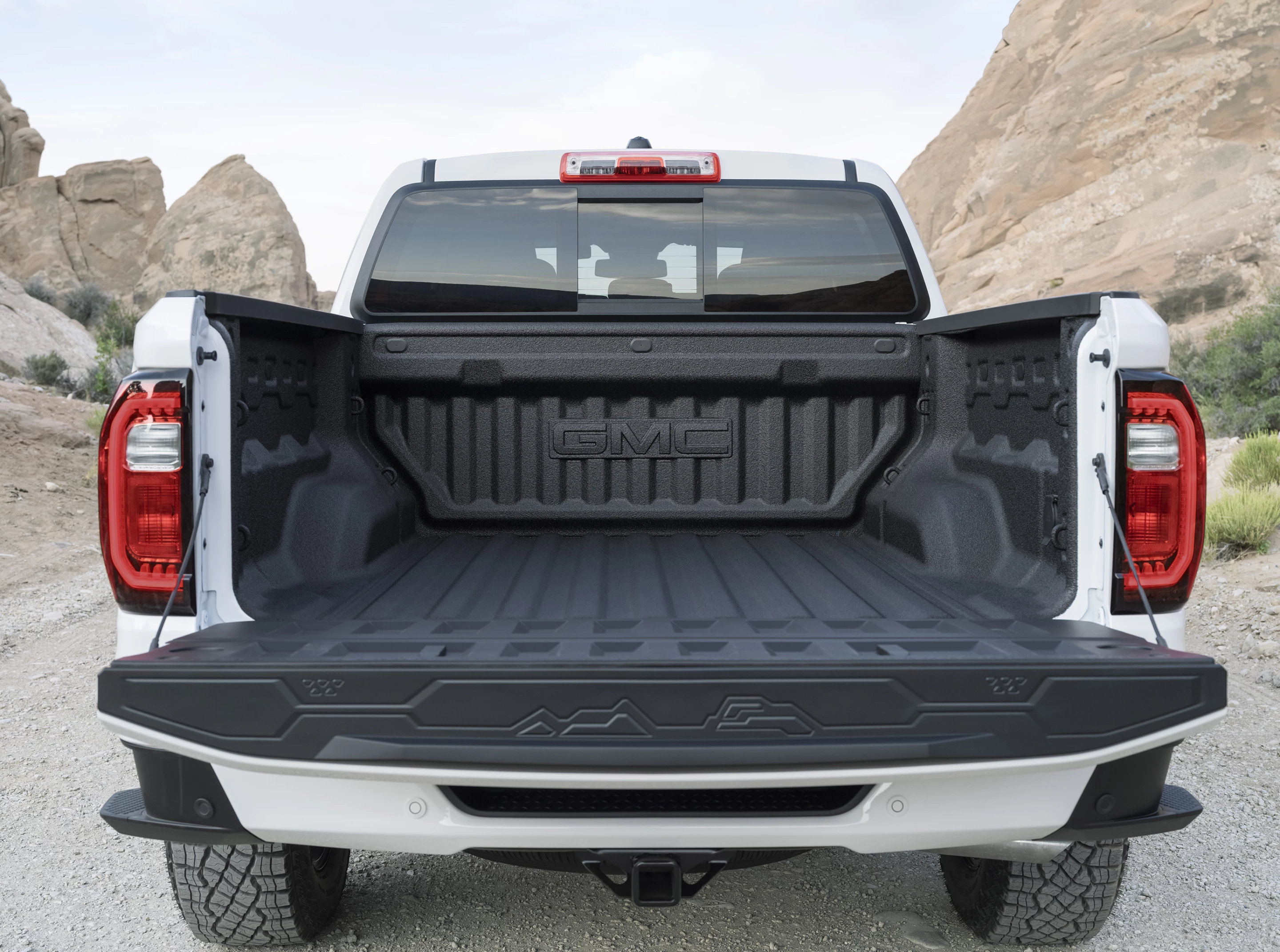 2023 GMC Canyon AT4 bed