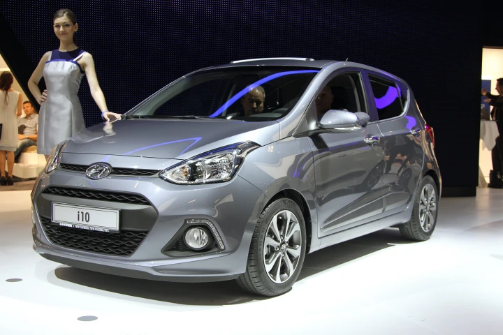 New i10 is longer, lower and wider than the previous model (Photo: Gizmag.com)