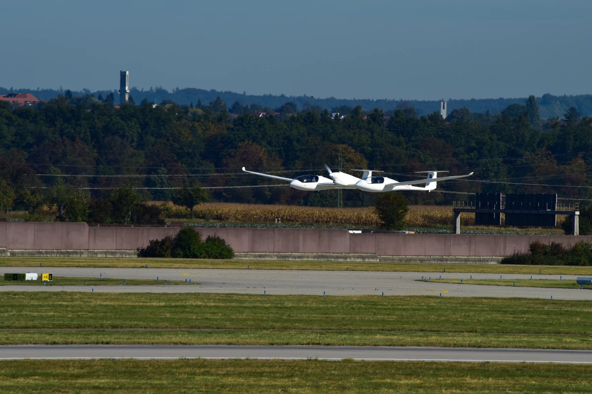 The HY4 four seater hydrogen fuel cell passenger aircraft on its first public test flight