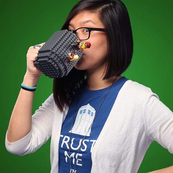 The mug can is compatible with LEGO, PixelBlocks, Mega Bloks, KRE-O, or K'NEX Bricks