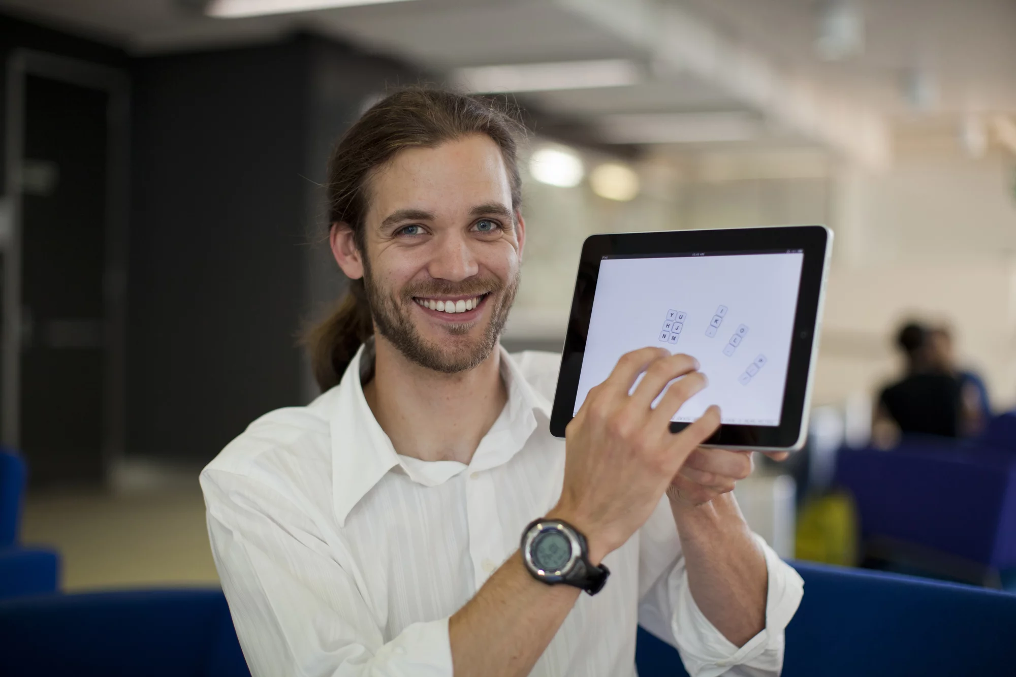 Researchers from the University of Technology, Sydney have developed tablet software that's said to enable touch-typists to tap away without having to look at the screen