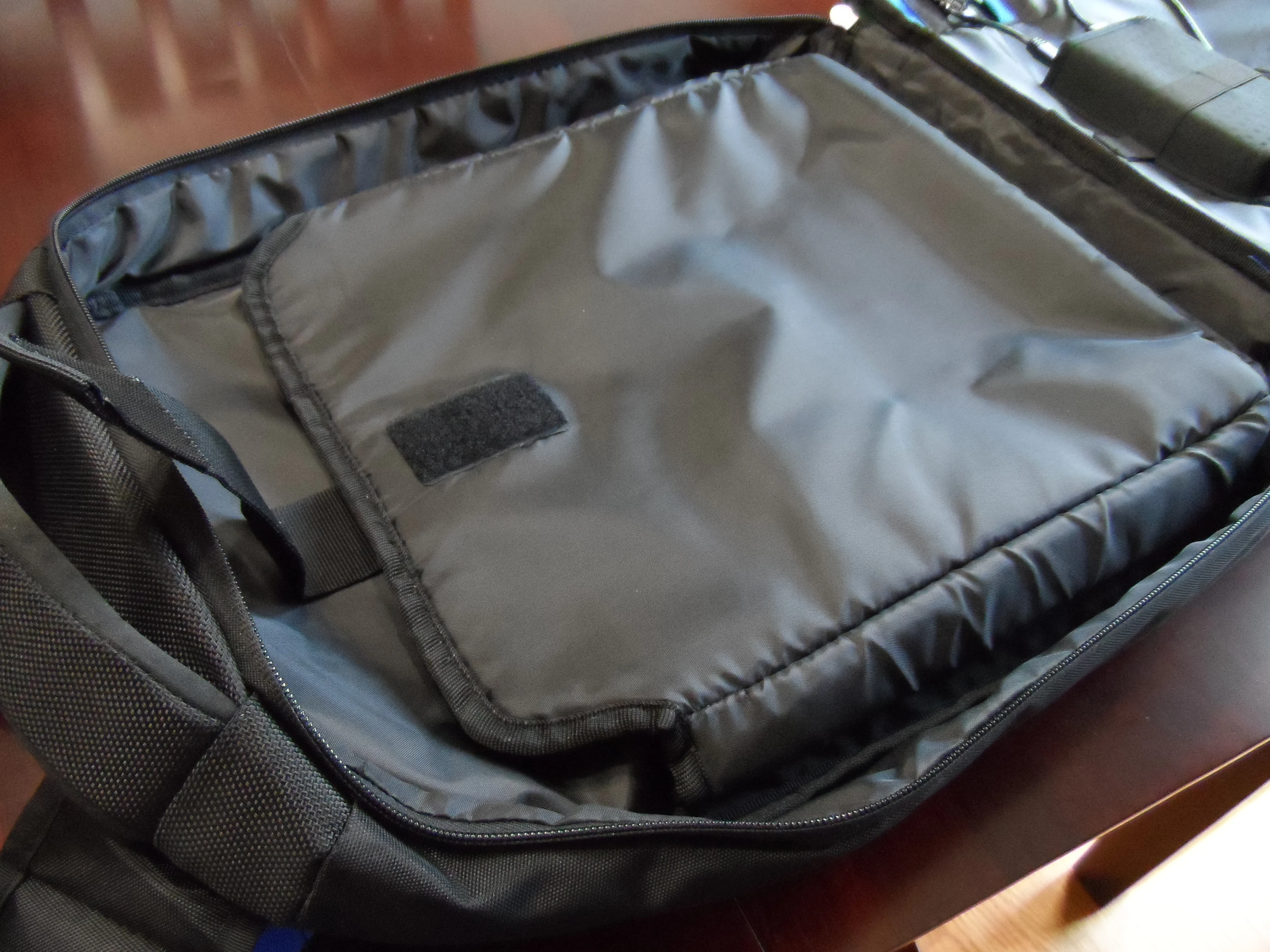 The laptop holder fits up to 15.5-in portable computers