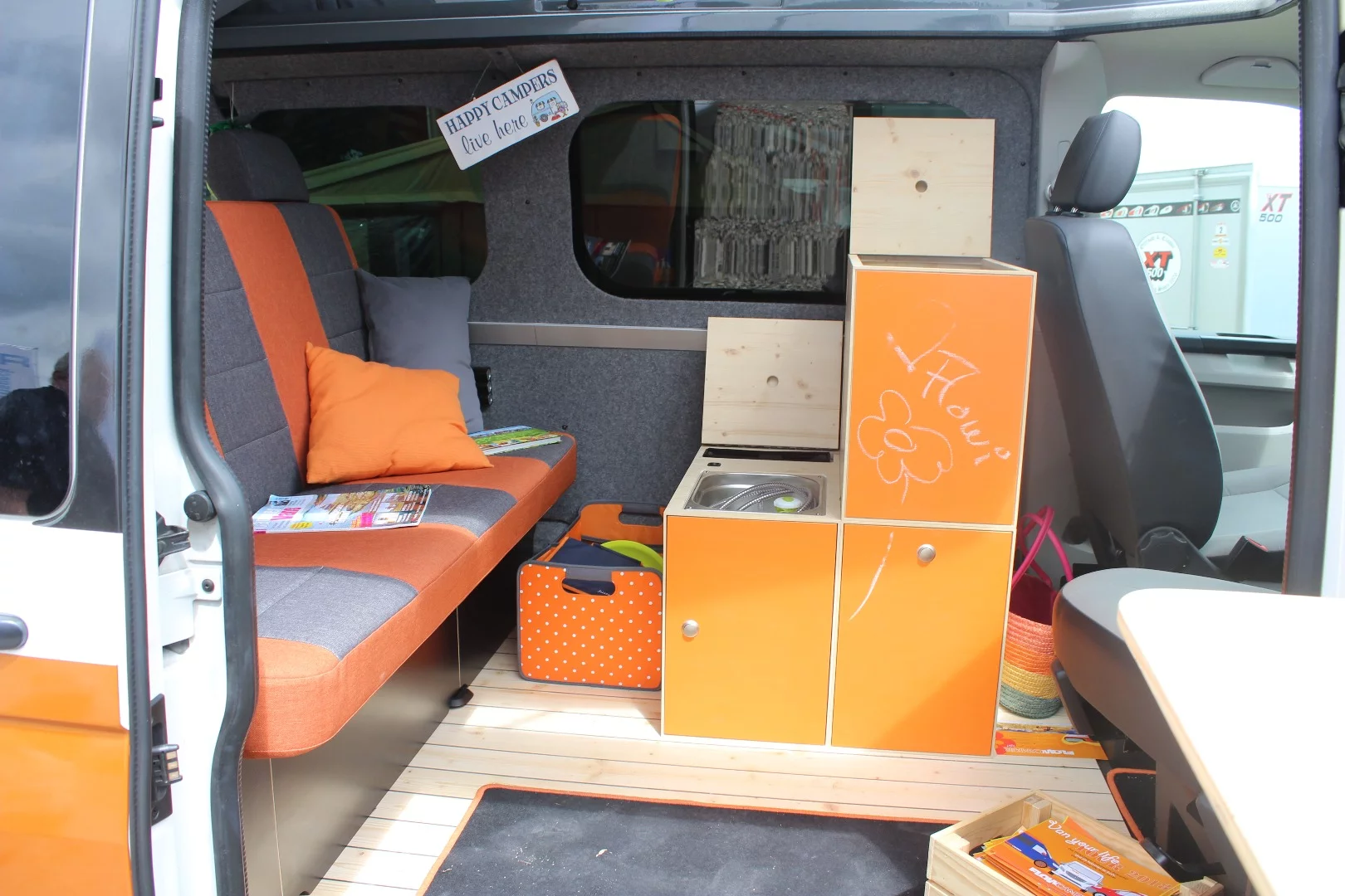 Flow Camper uses removable camper boxes for increased versatility