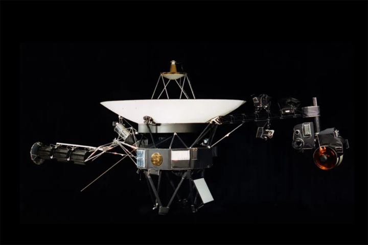 Model of Voyager 1