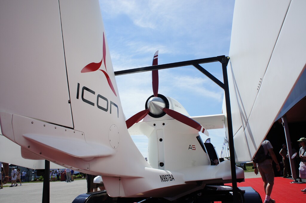 ICON Aircraft's A5 amphibious, two-seat, composite carbon fiber plane at Oshkosh/EAA Airventure 2010 (Image: Noel McKeegan)
