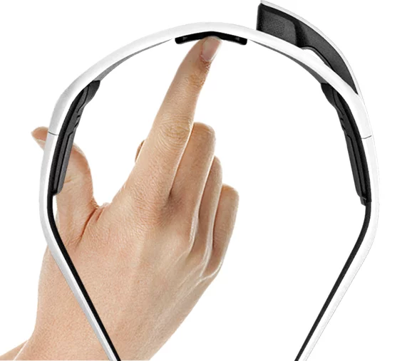 Recon Instruments' Pilot Edition sunglasses weigh around 60 g