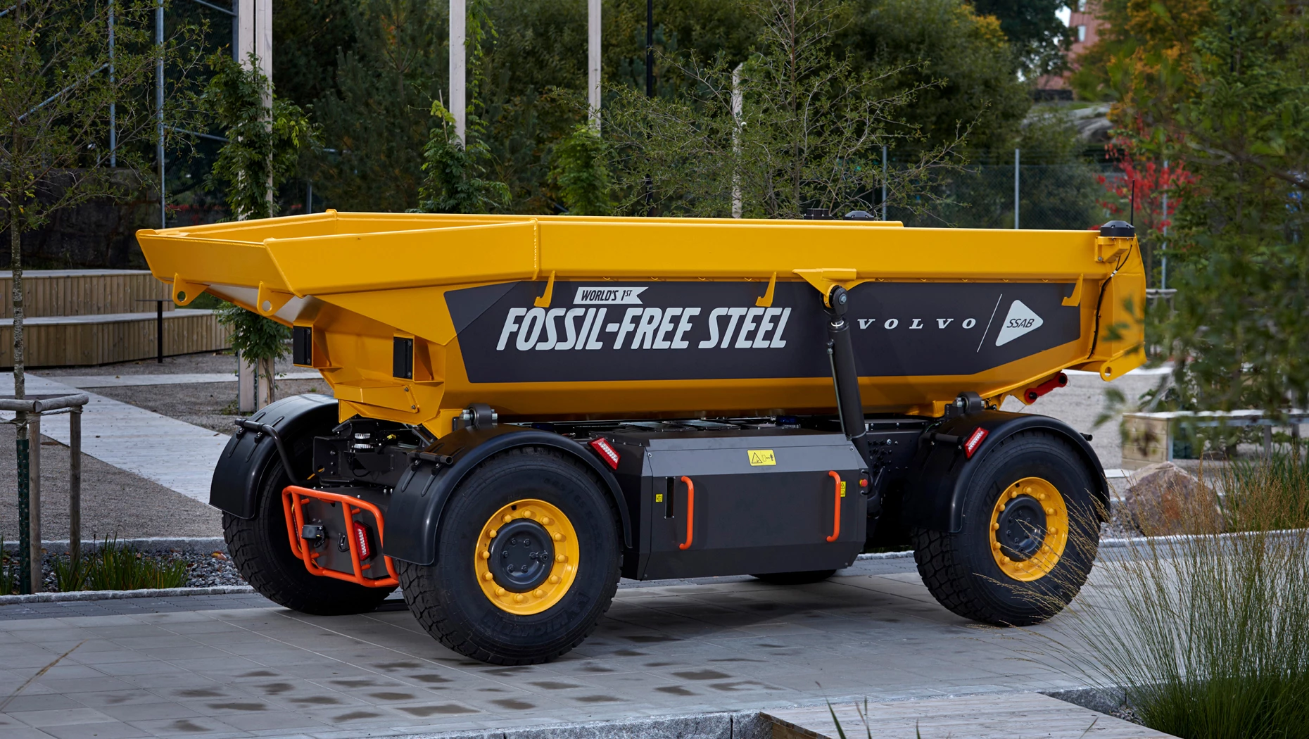 Volvo has launched what it says is the world's first vehicle to be made with fossil-free steel