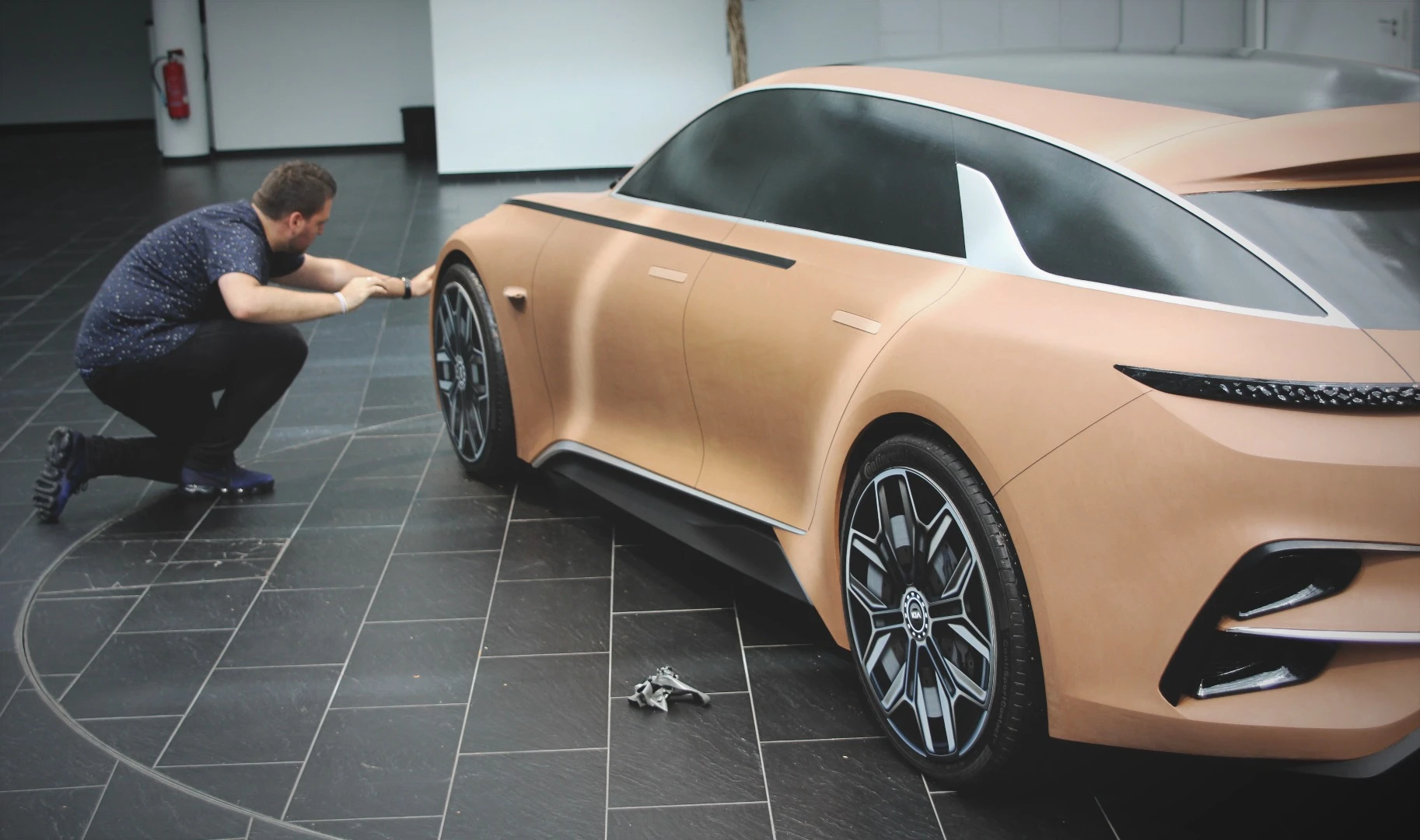 Kia designers work out the details of the Proceed