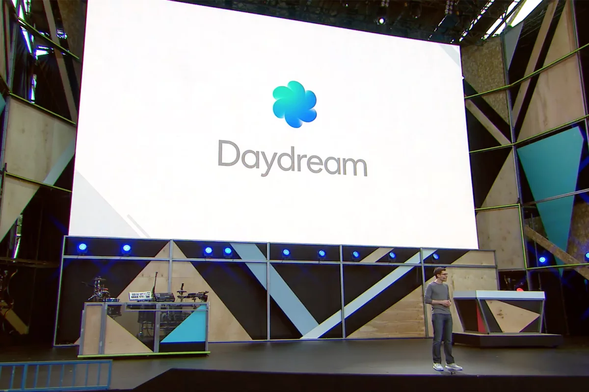 Daydream announced on stage at Google I/O