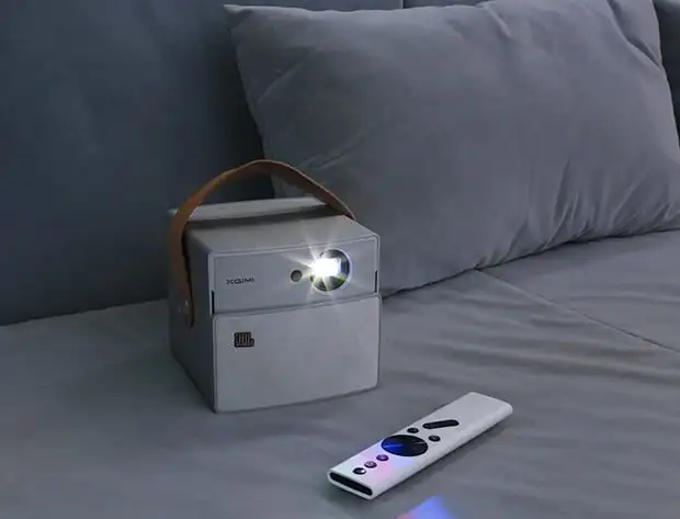 The CC Aurora comes with a Bluetooth remote control