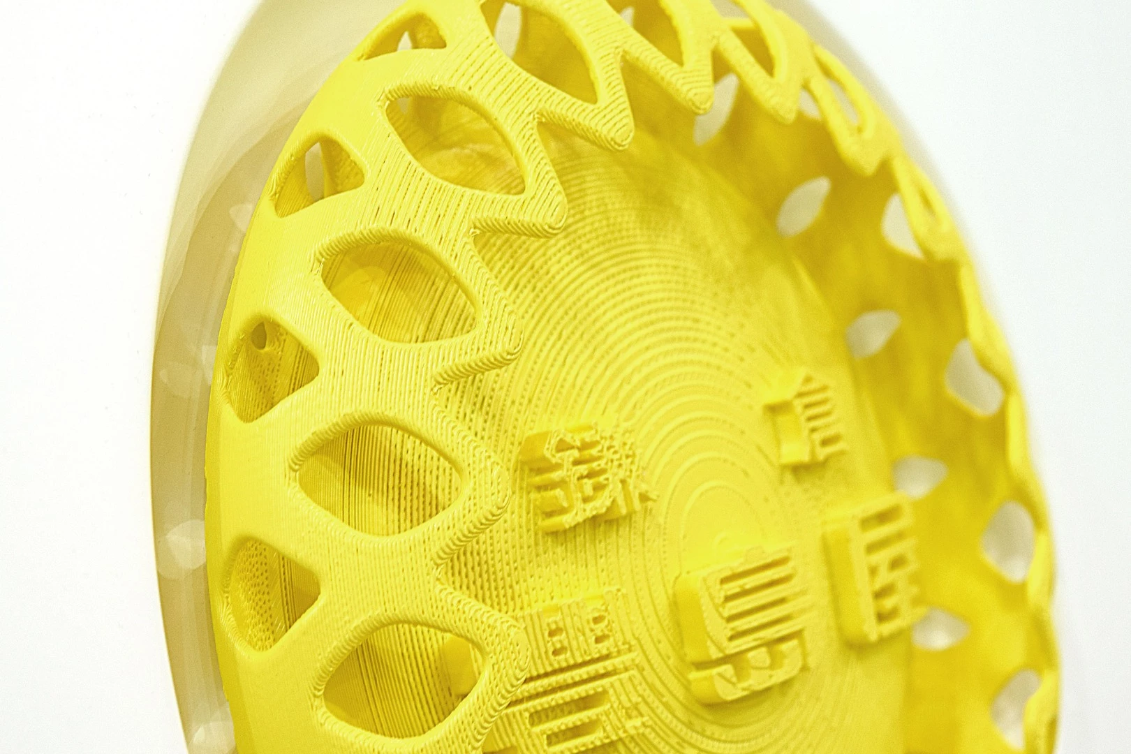 3D printing makes it relatively quick and straightforward to customize the Micro Commuter's body panels as required