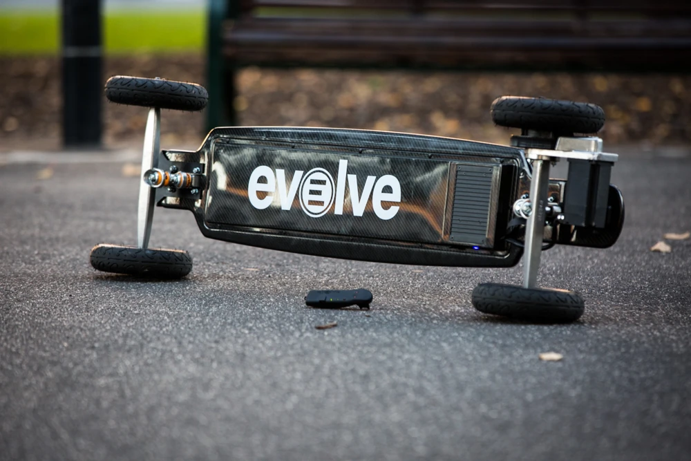 The battery is recharged via a regular wall outlet and takes around two hours (Photo Nick Lavars/Gizmag.com)
