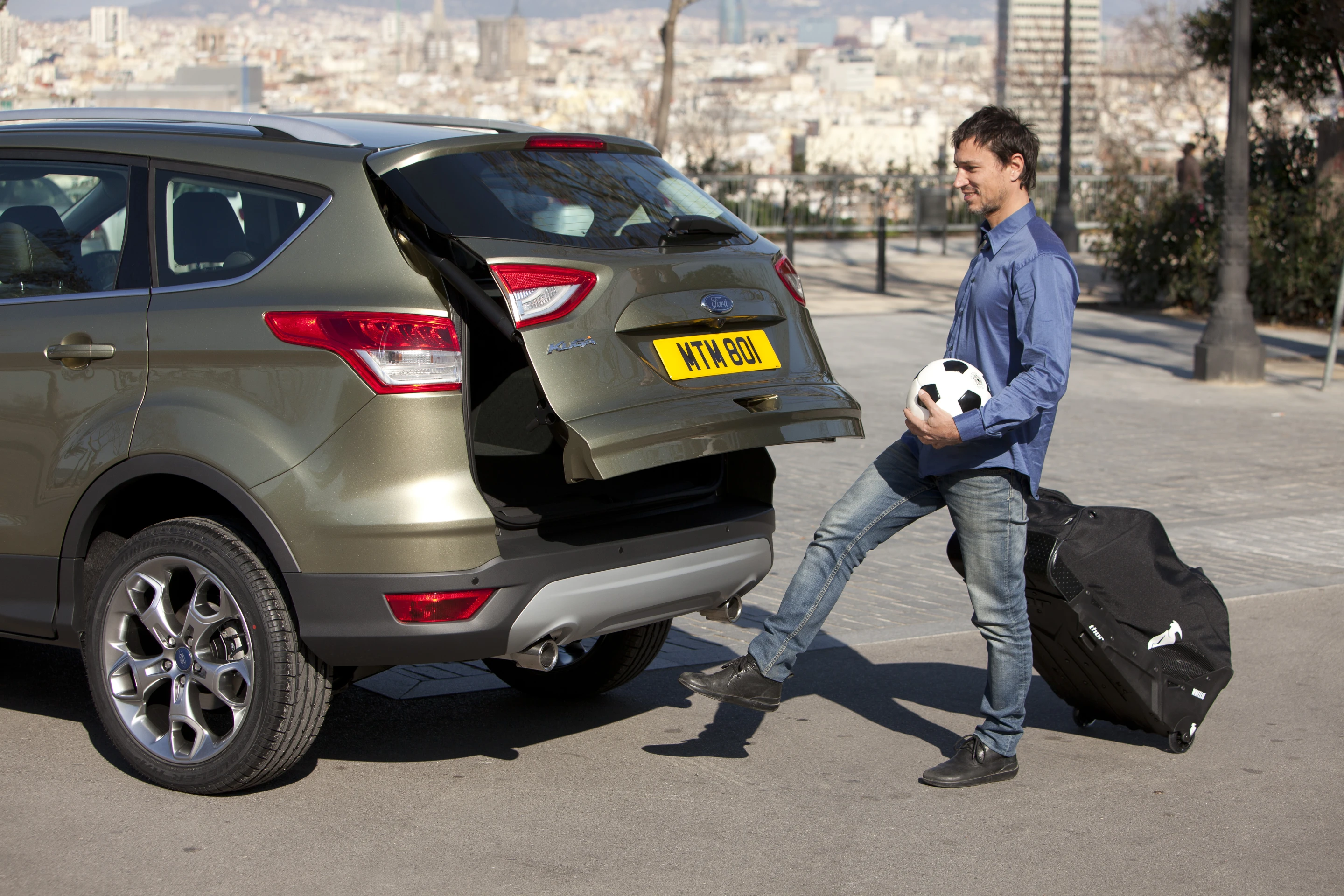 The kick-activated tailgate makes its European debut on the new Ford Kuga