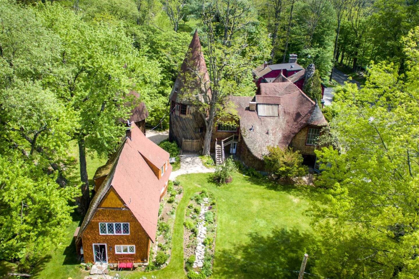 If you’re looking to step back in time and have a cool US$2.2 million to put towards the cause, then the so-called Gingerbread House might be of interest