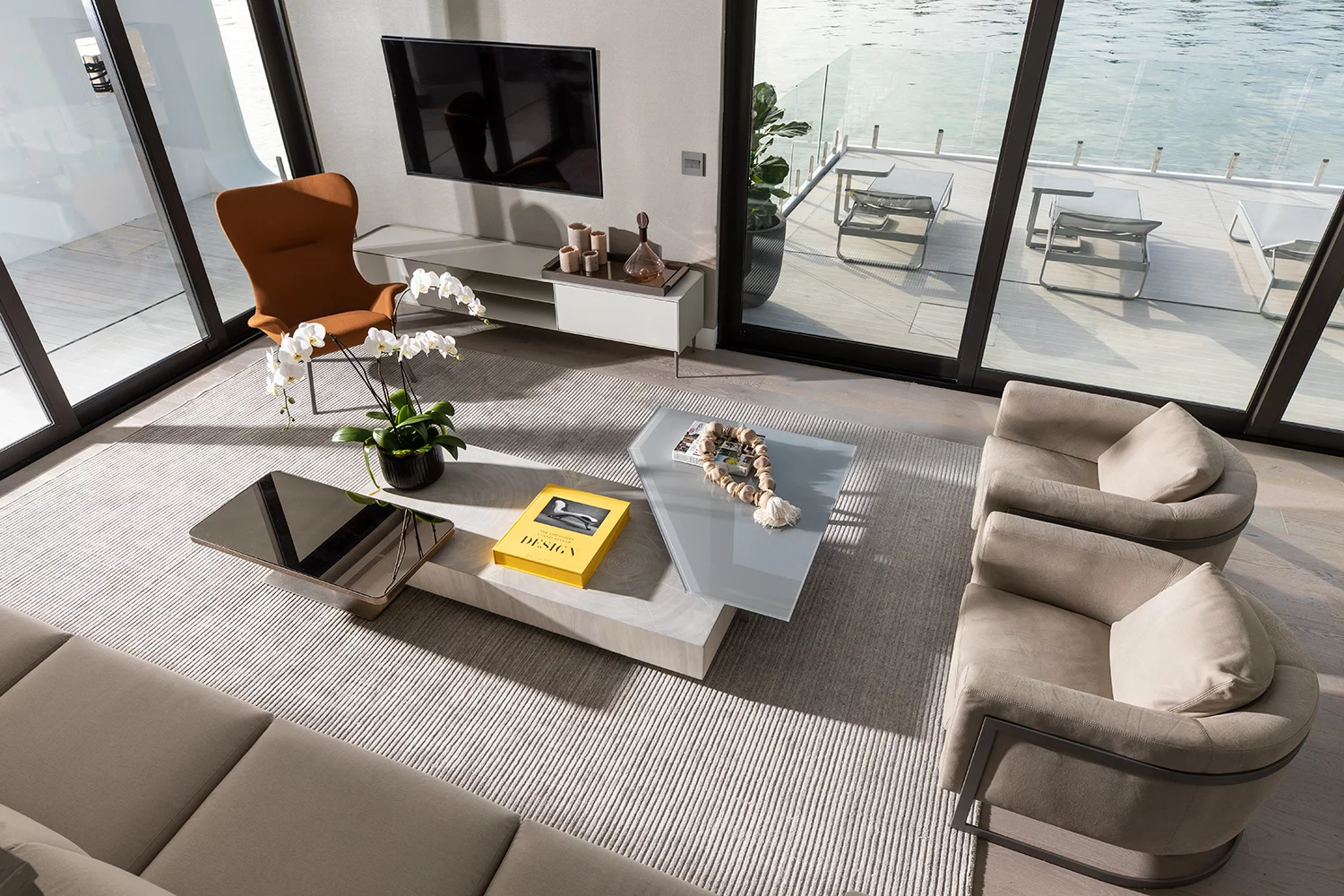 Top-down view of the Arkup #1's living room