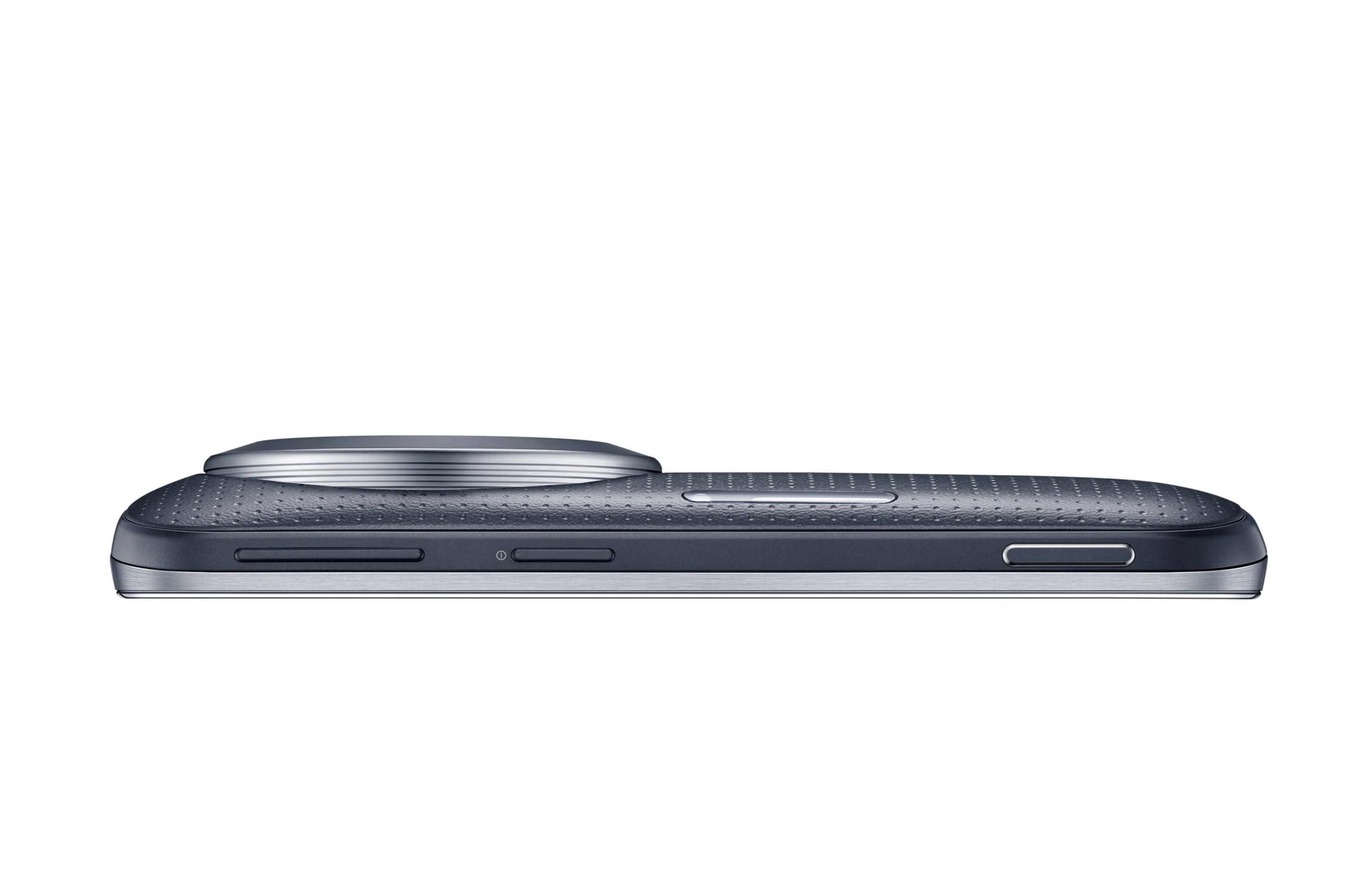 Samsung's Galaxy K zoom with lens retracted